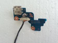 USB роз'єм Samsung&nbsp;NP-RV720